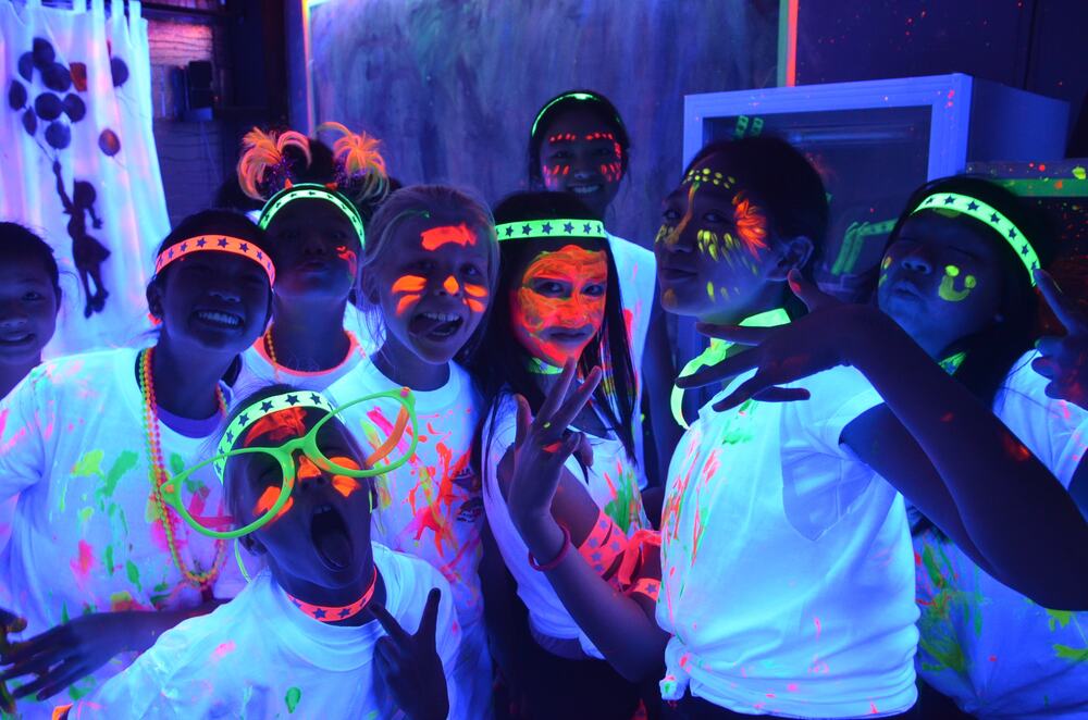 Professional blacklight party photography